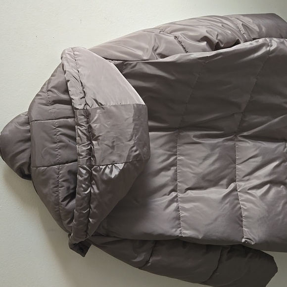 Womens jacket - Picture 2 of 3